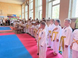 У Путивлі провели відкриті міжрайонні змагання з карате